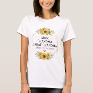 Mom Grandma Great Grandma Floral Family Pride T-Shirt