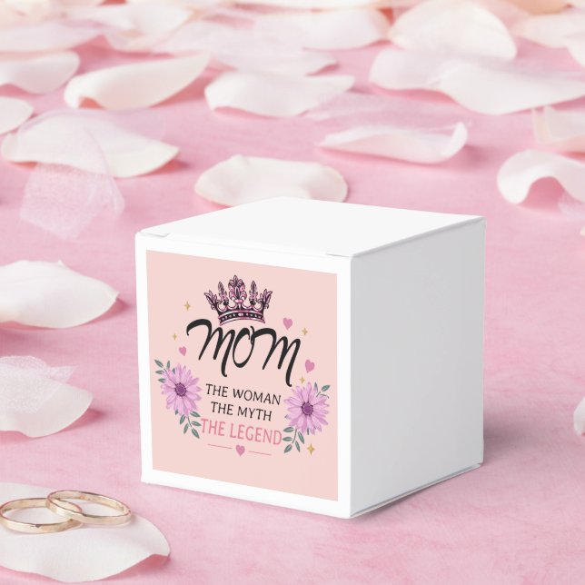 Mom The Legend Mother's Day Gift Favour Box (Wedding)