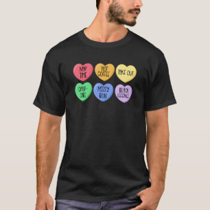 Mom Valentines Day New Moms Candy Heart Black Legg T-Shirt