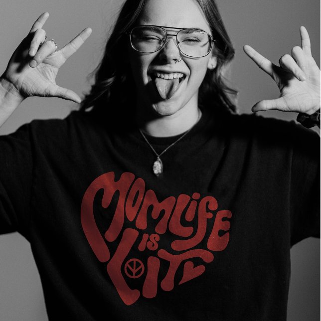 Momlife Is Lit Funny Motherhood Mom Mothers Day T-Shirt (Creator Uploaded)