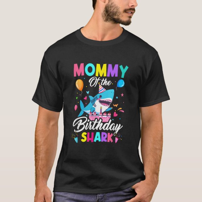 Mommy Of The Shark Birthday Boy Girl Party Family  T-Shirt (Front)
