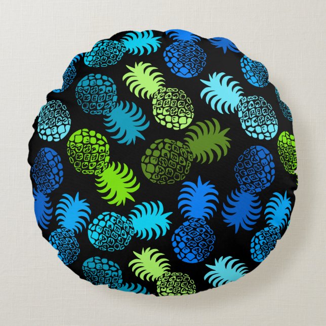 Momona Hawaiian Tropical Pineapple Reversible Round Cushion (Front)