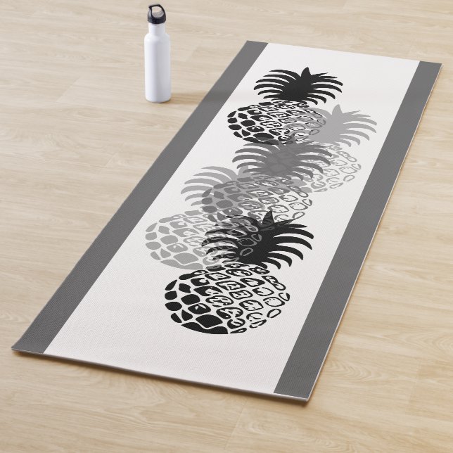 Momona Pineapple Striped Hawaiian Reversible Yoga Mat (In Situ)