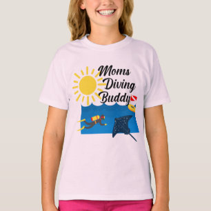 Moms Diving Buddy Design - Girls' Basic T-Shirt