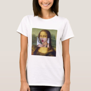 Mona lisa with lollipop t-shirt with colored