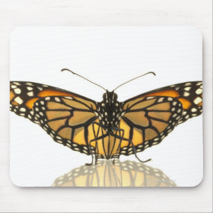 Monarch butterfly with wings spread mouse mat