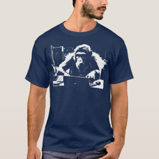 monkey at the computer 1 T-Shirt