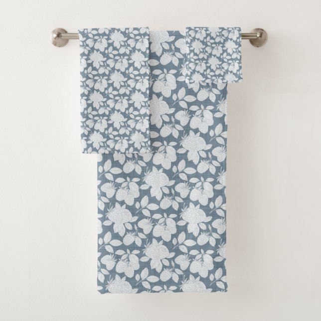Monochromatic Fruit & Foliage Towels (Insitu)