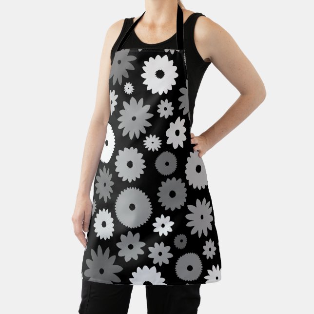 Monochrome Blooms Large Pattern Apron (Insitu)