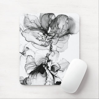 Monochrome flower mouse mat