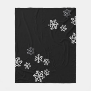 Monochrome Minimalist Snowflake Christmas Pattern Fleece Blanket