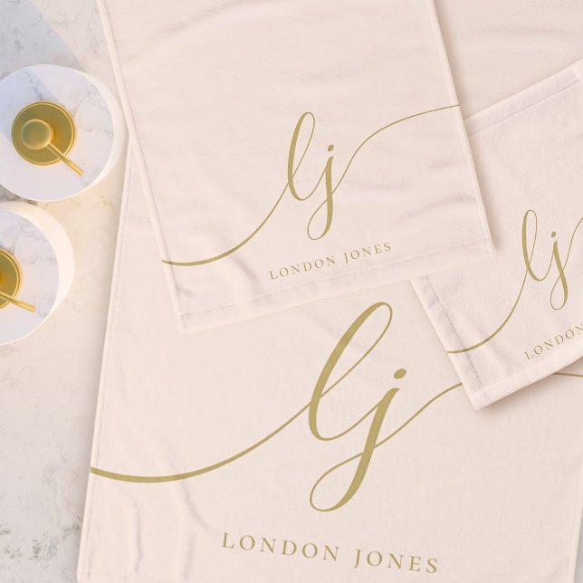 Monogram Elegant Minimal Blush Pink Gold Chic Bath Bath Towel Set (Creator Uploaded)