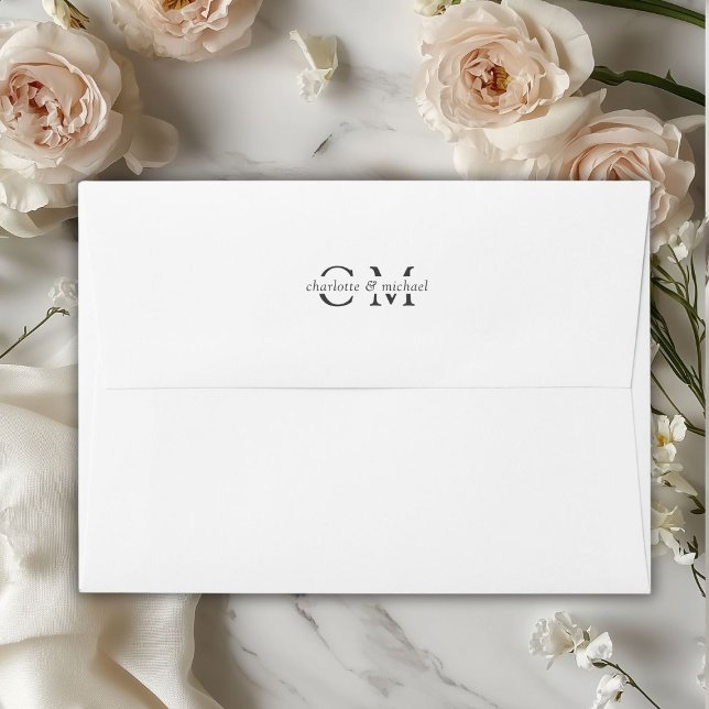 Monogram Elegant White Envelope (Monogram Elegant White Envelope)