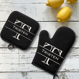 Monogram Gift Oven Mitt & Pot Holder Set