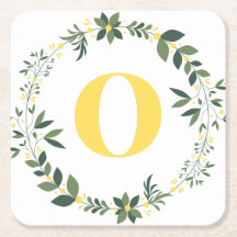 Monogram in O in Gold/Lemon with a Floral Ring