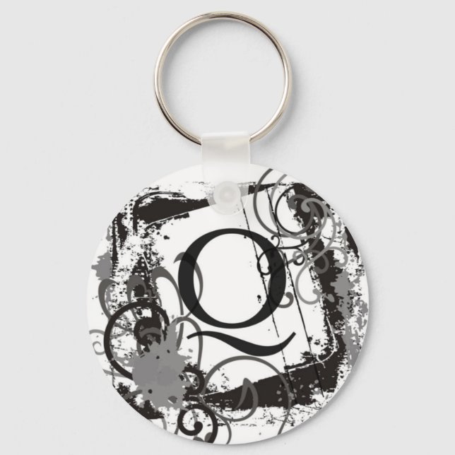 Monogram Keychain "Q" (Front)