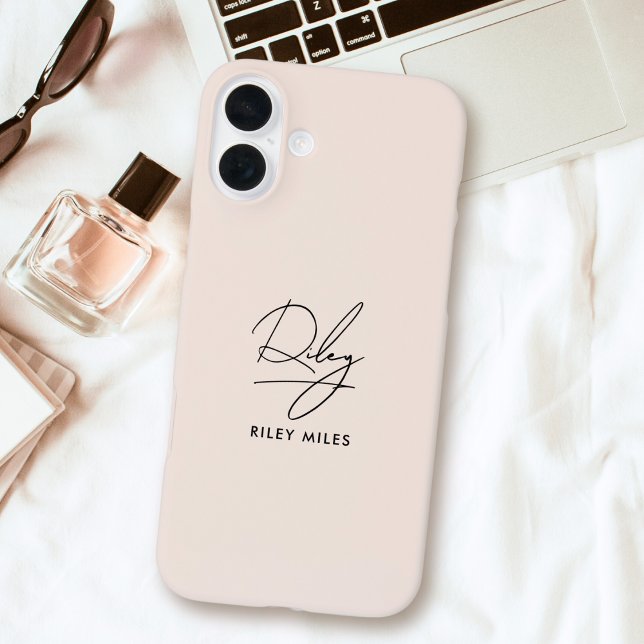 Monogram Modern Minimal Stylish Script Signature iPhone Case (Creator Uploaded)