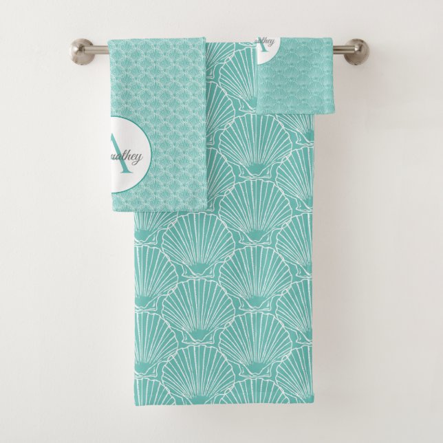 Monogram Name White Sea Shell Pattern Beach House Bath Towel Set (Insitu)