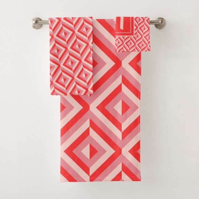 Monogram Red Three-Tone Diamond Pattern Bath Towel Set (Insitu)