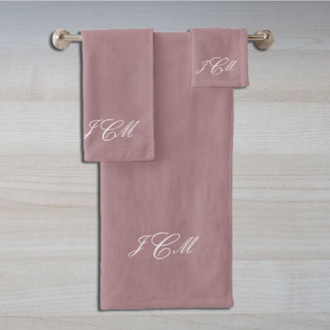 Monogrammed Bath Towel Set (Creator Uploaded)