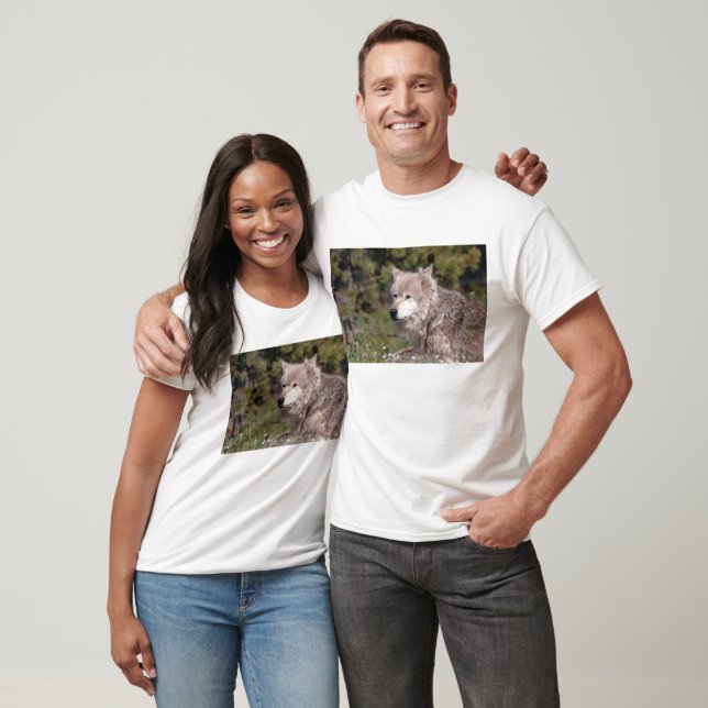 Montana Wolf T-Shirt (Unisex)