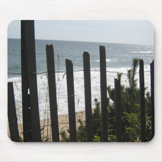 Montauk Fence Love Mouse Mat (Front)