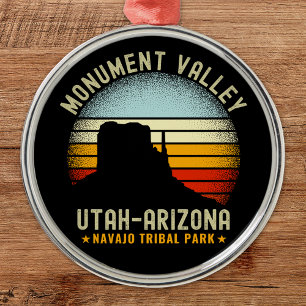 Monument Valley Classic Utah View Metal Tree Decoration