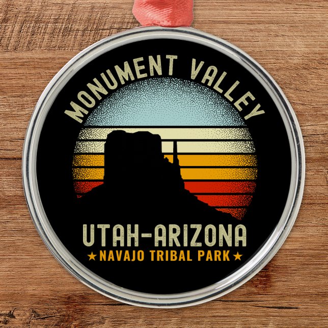 Monument Valley Classic Utah View Metal Tree Decoration (Creator Uploaded)