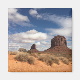 Monument Valley Magnet