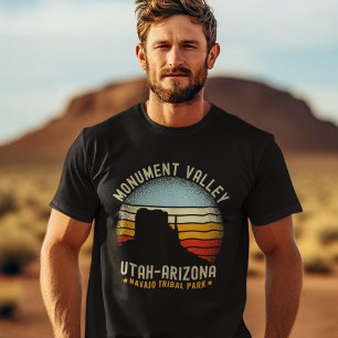 Monument Valley Vintage Landscape Utah  T-Shirt