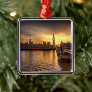 Monuments   Big Ben & Houses of Parliament Metal Tree Decoration