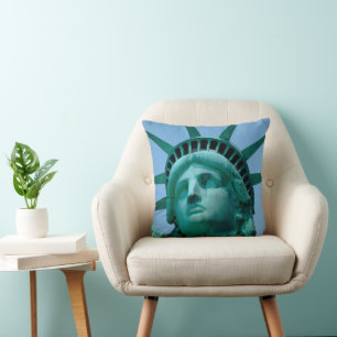 Monuments   Statue of Liberty Face Cushion