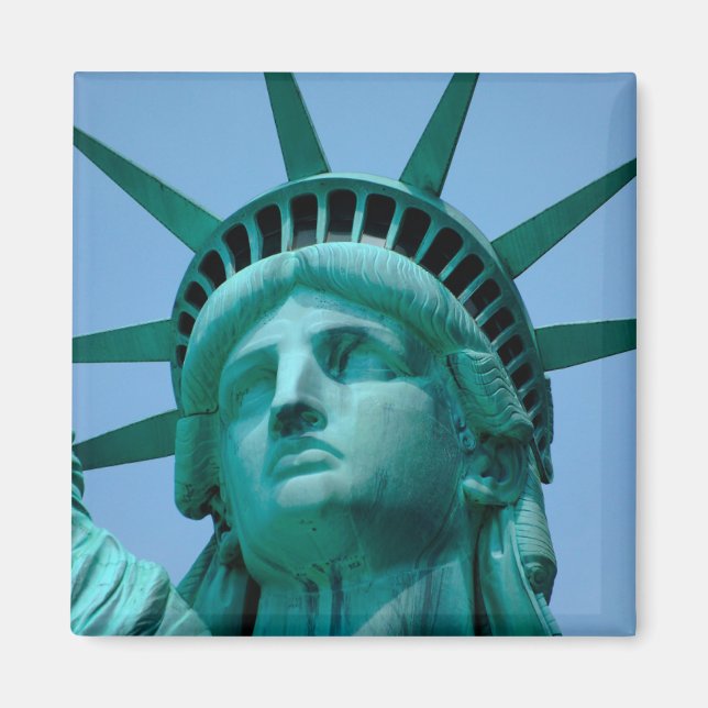 Monuments | Statue of Liberty Face Magnet (Front)