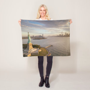 Monuments Statue of Liberty Fleece Blanket