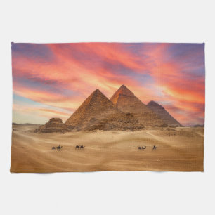 Monuments   The Great Pyramids Tea Towel