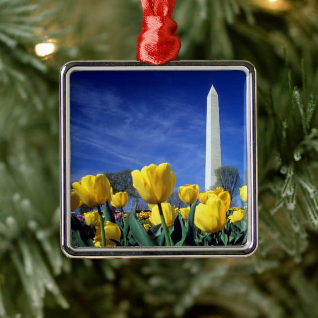 Monuments | Washington Monument in Spring Metal Tree Decoration (Tree)