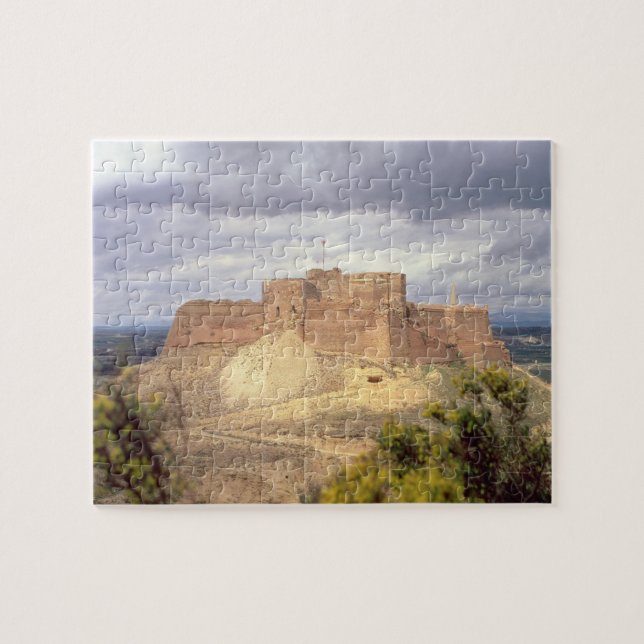 Monzon Castle, where King James spent his infancy, Jigsaw Puzzle (Horizontal)