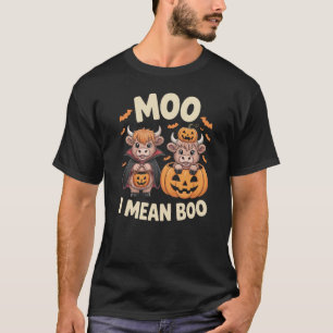 Moo I Mean Boo Funny Farm Cute Cow Halloween Pun P T-Shirt