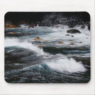 Moody ocean waves, art photo mouse mat