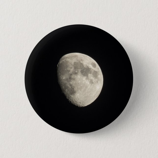 Moon 6 Cm Round Badge (Front)