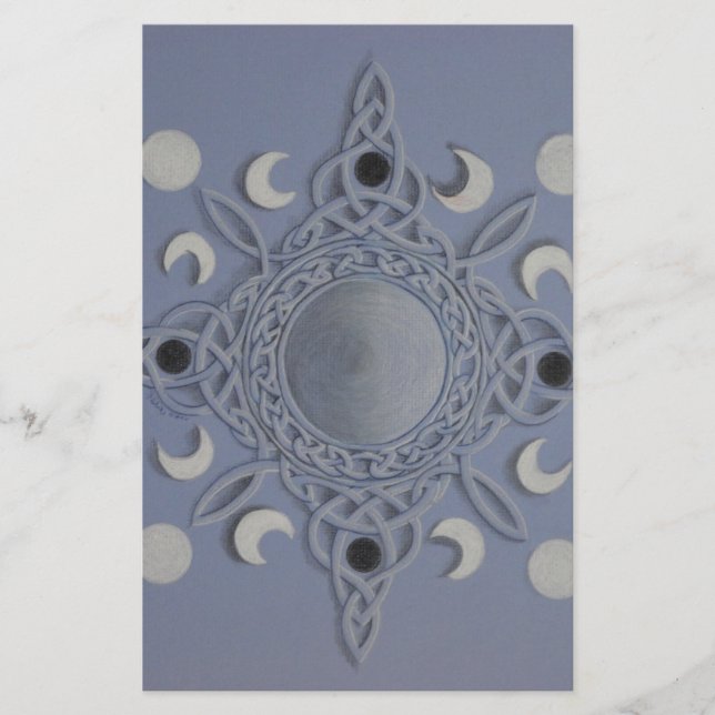 Moon cycle -celtic knot (Front)