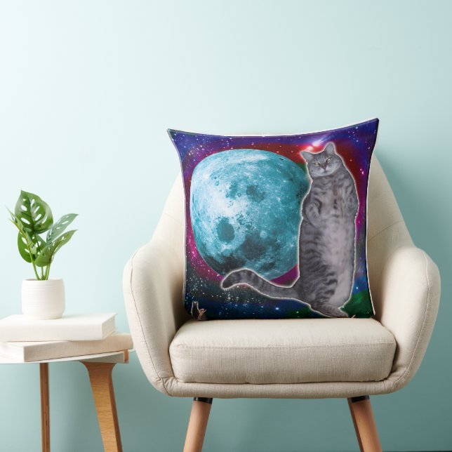 Moon Dancer Bosco Throw Pillow (Chair)