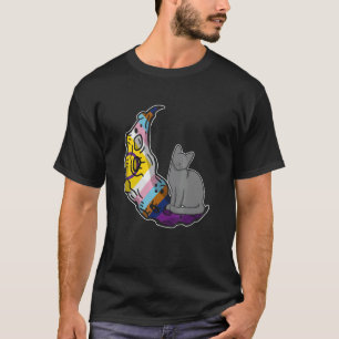Moon Rainbow Flag Cat LGBTQ Safe Space Gay Pride A T-Shirt