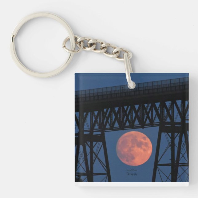Moon Rising under Walkway Bridge Key Ring (Front)