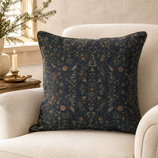 Moonlit Yule Botanical Pattern Throw Pillow (Moonlit Yule Botanical Pattern Throw Pillow)