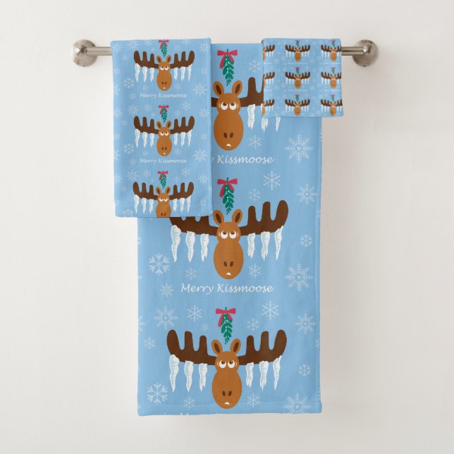 Moosehead_Icicle Antlers_Mistletoe_Merry Kissmoose Bath Towel Set (Insitu)