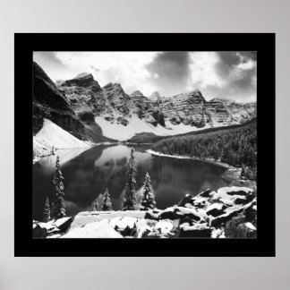 Moraine Lake (Black & White) Poster