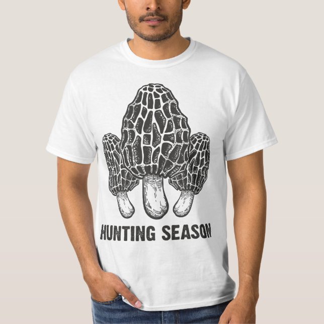 Morel Mushroom Hunting Season funny morchella fora T-Shirt (Front)
