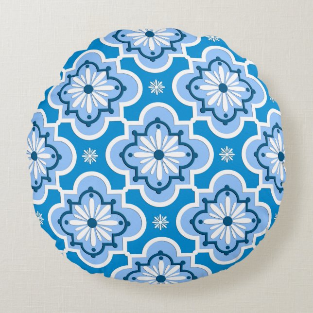 Moroccan tile pattern - Blue and White Round Cushion (Front)
