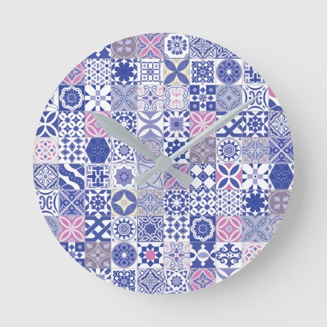 Moroccan tile - purple and pink round clock (Front)